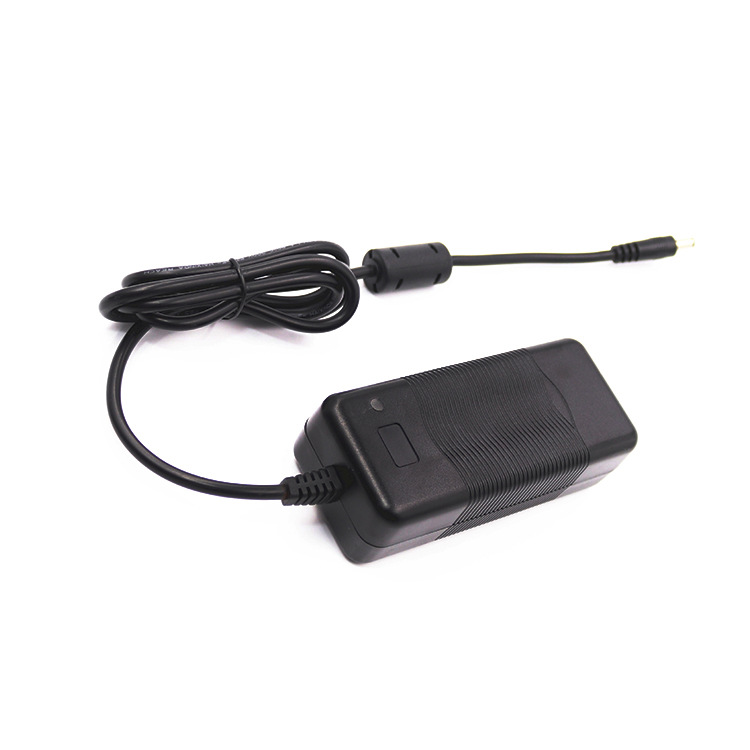 35W适配器 5V7A充电宝机柜电源适配器 5V7A欧标插头 CE 认证电源