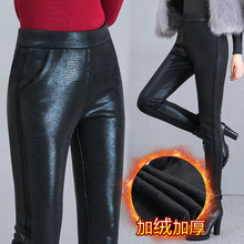 松紧腰打底裤花纹皮裤靴裤外穿中老年女裤中年冬季加绒加厚