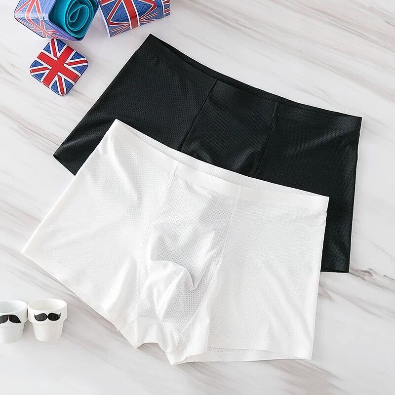 Men's Underwear Ice Silk Boxer Shorts Boxer Shorts Seamless One-piece Large Size Mesh Comfortable Breathable Mesh Thin Trousers
