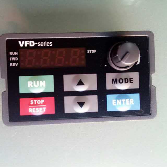 台达变频器操作面板：KPE-LE02