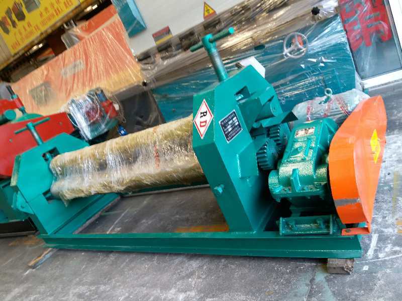 电动机械卷板机 电动正三辊卷板机厂家W11-4*2000卷板机床