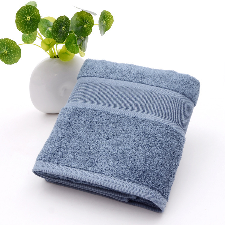 Factory wholesale bamboo fiber bath towel 140*70 large thick plain soft absorbent bath towel gift bath towel