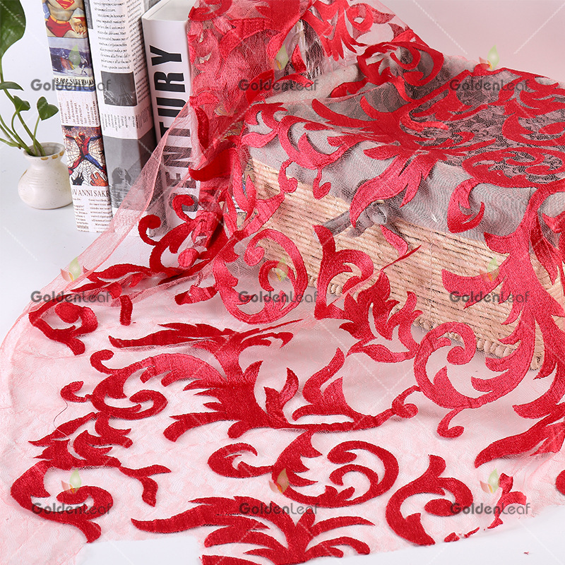 厂家热销新款锦纶网底绣花面料时尚女装刺绣面料箱包连衣裙布料