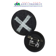 纺布胸章 纺布襟章 卡通包布徽章  新品织唛徽章促销礼品网店赠送