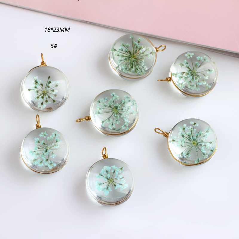5g Weight Pendant, Earring Findings Jewelry Making Type pendant, Drop Earrings, Earrings Classification 5 PCS/Package Quantity Glass, glass Material Flower, Transparent Pattern Spring&Summer Season Plating Design Cute, Classic Style Style 5 PCS/Package Glass Glass Flower Transparent Pendant Earring Findings Pendant Drop Earrings Earrings 9