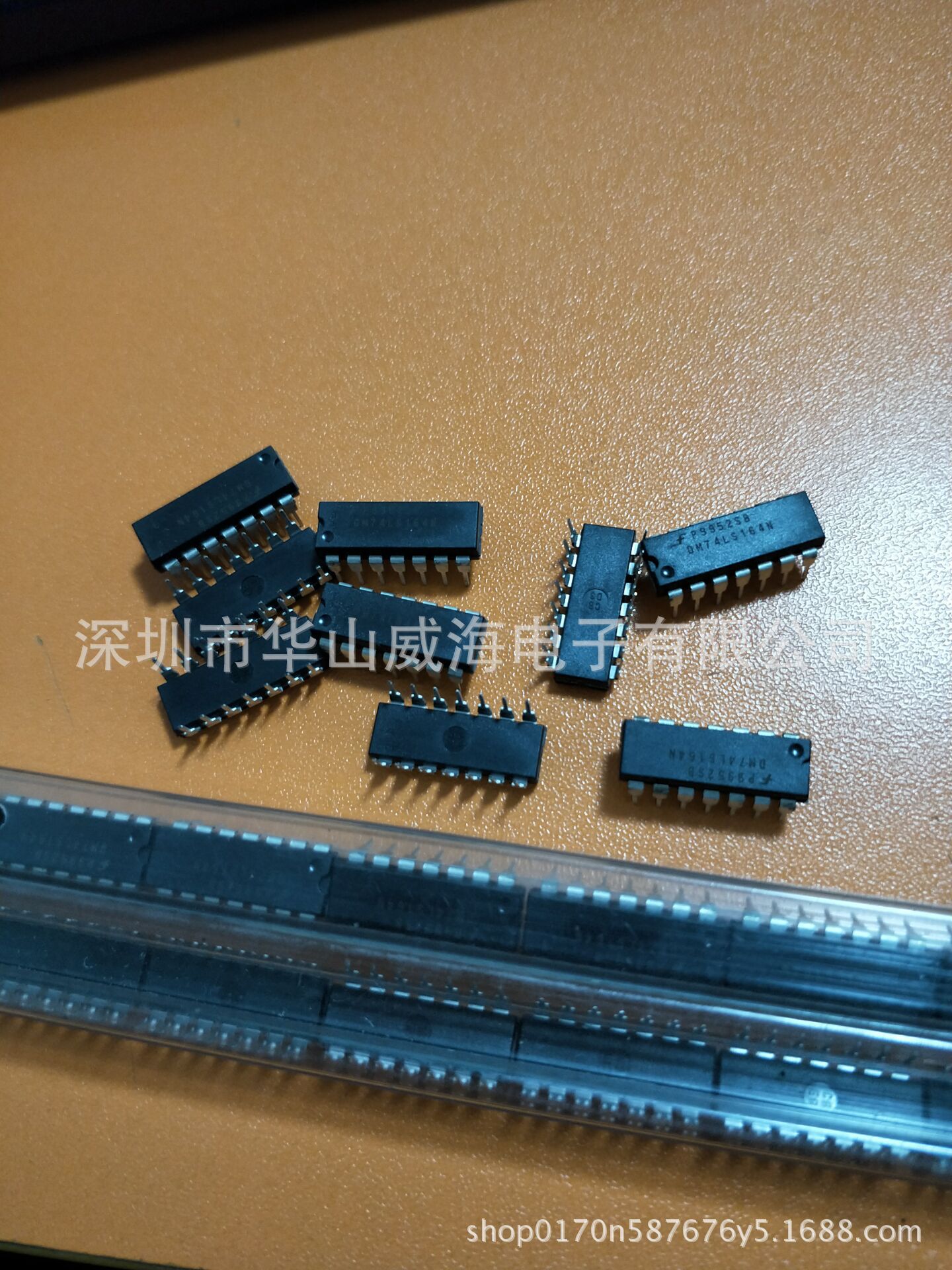 HCPL-4504-000E DIP 封装直插 进口全新原装 集成IC 大量供应