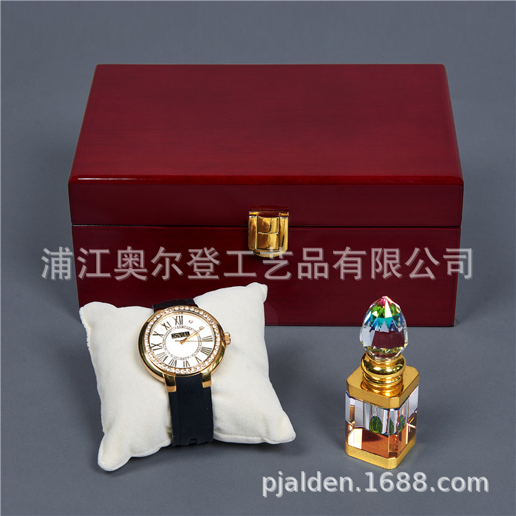 Baked lacquer essential oil wooden box crystal perfume bottle 3ml custom sea cucumber wooden box high-end watch gift box packaging box red detail image 2