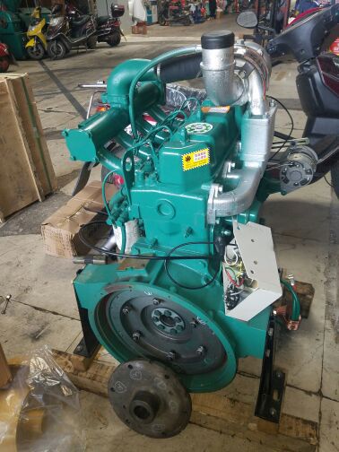 云南昆明潍柴R4105ZD配无锡Y4钻机钻井机用发动机柴油机