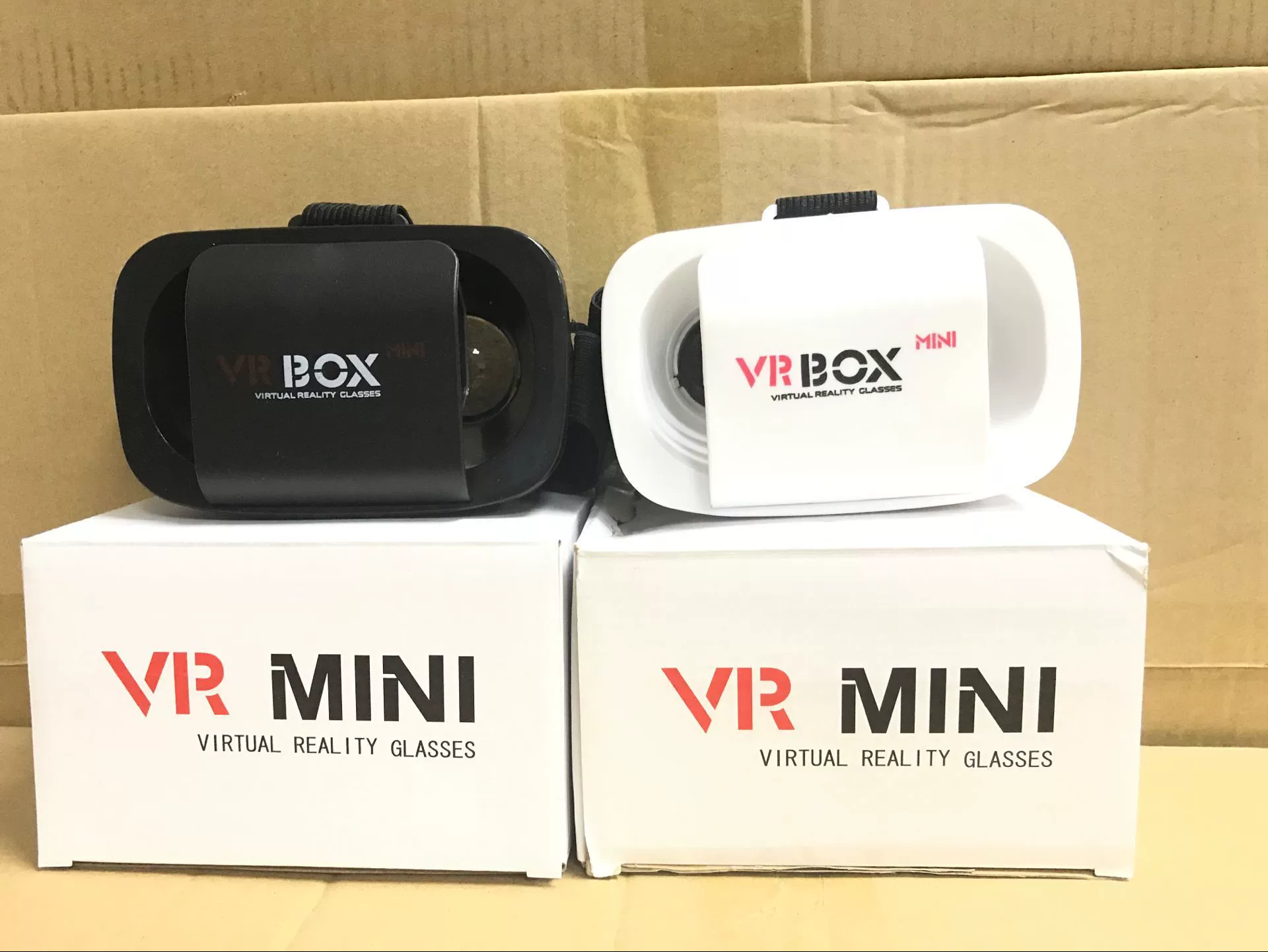 VR-гарнитура (VR BOX Mini) — мини-очки виртуальной реальности, 3D кино, совместимы с телефоном 4.7–6.1", черная