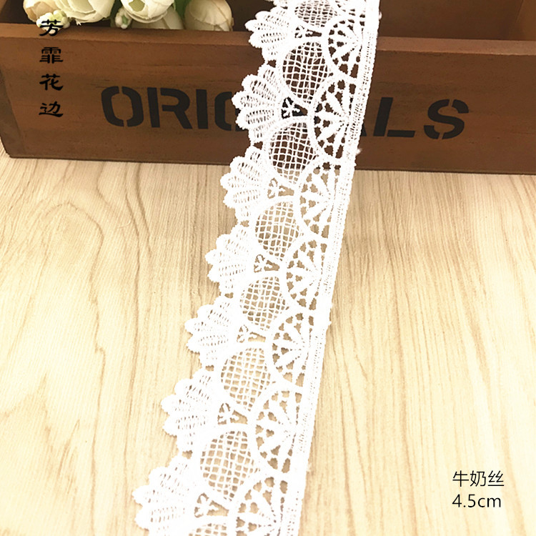 4.5厘米刺绣水溶花边现货 涤纶牛奶丝材质花边 黑色白色厂家直销