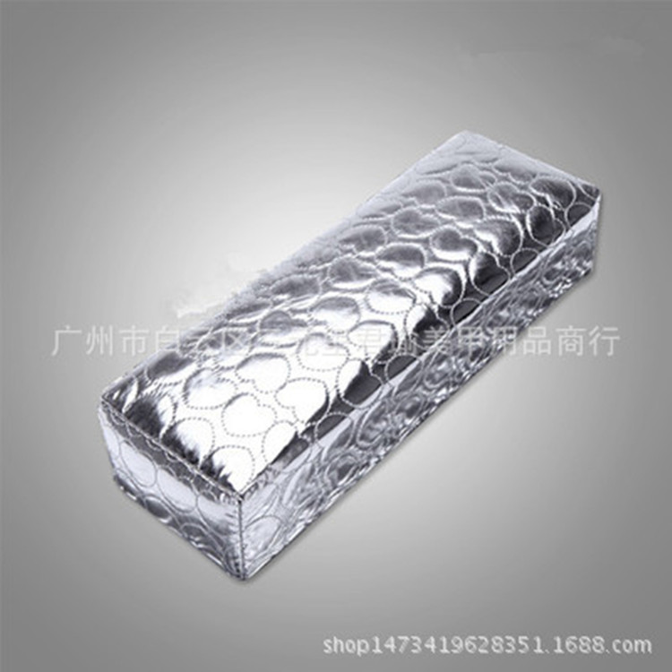 3437161313_888785234