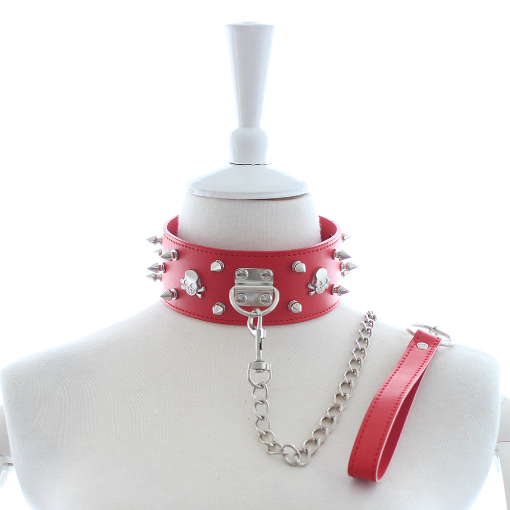 Juguetes sexuales puntiagudos uñas cráneo cuello cubierta Cadena de tracción Cadena de perro Cadena de collar juguetes alternativos suministros pasión dispositivo femenino