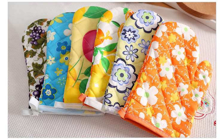 3573469974_563669629