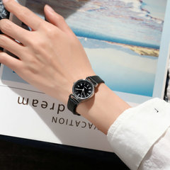 Ins small and elegant ladies watch, simple, literary, retro style, trendy quartz watch for women, Korean version, college casual style