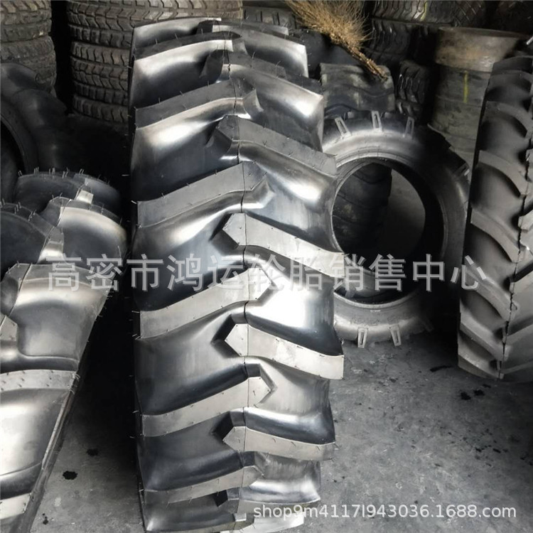 现货供应 16.9-30农用机械收割机人字大马力拖拉机轮胎旱田轮胎