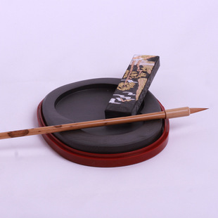 �S���N�ۺ�����С��������t�Ľ�С�������������ÿ�����ă�