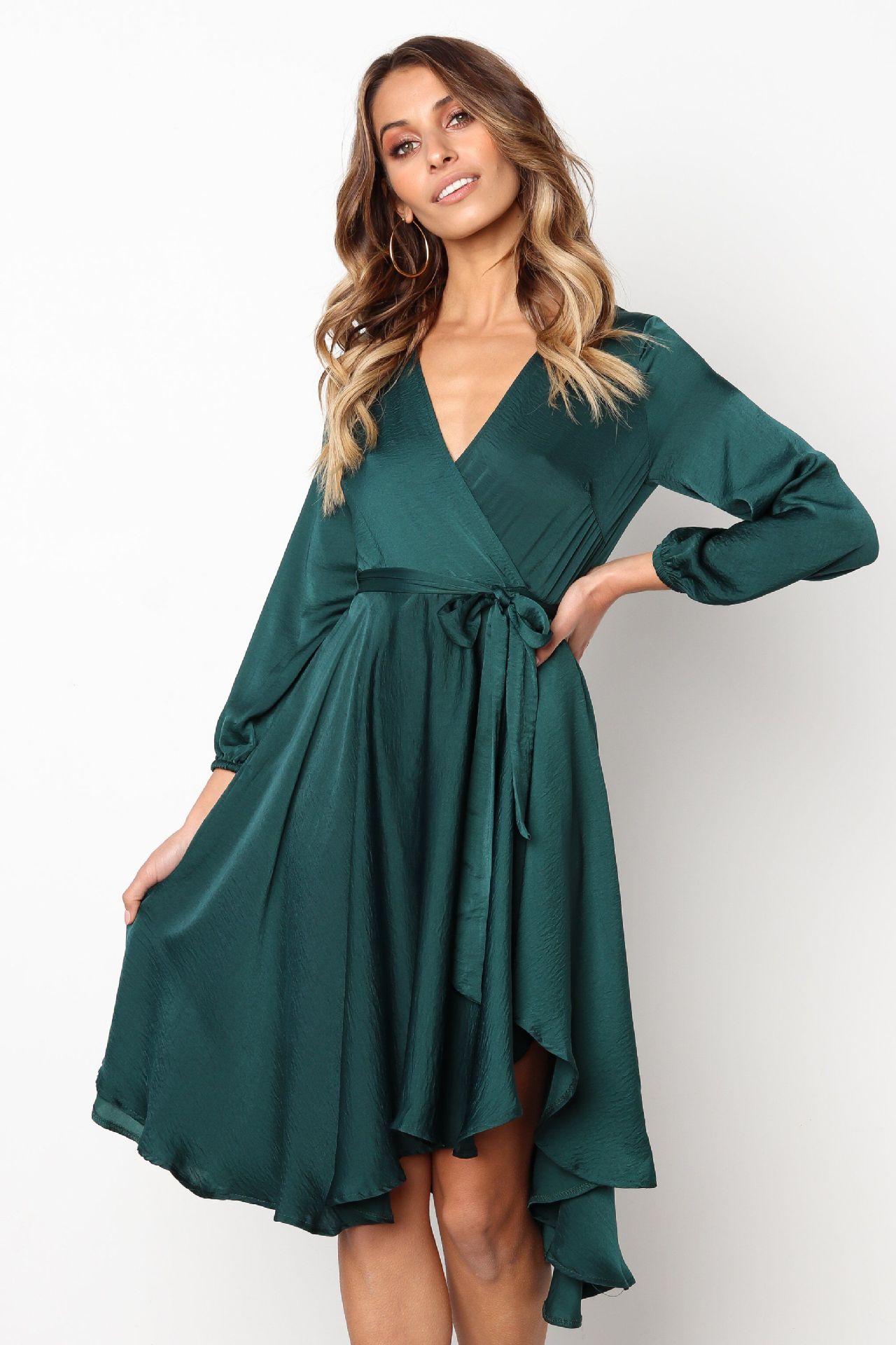 solid color V-neck long-sleeved lace-up midi dress NSYD35354