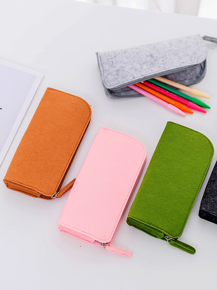 厂家批发极简风格羊毛毡笔袋韩国简约个性大容量学生文具收纳袋