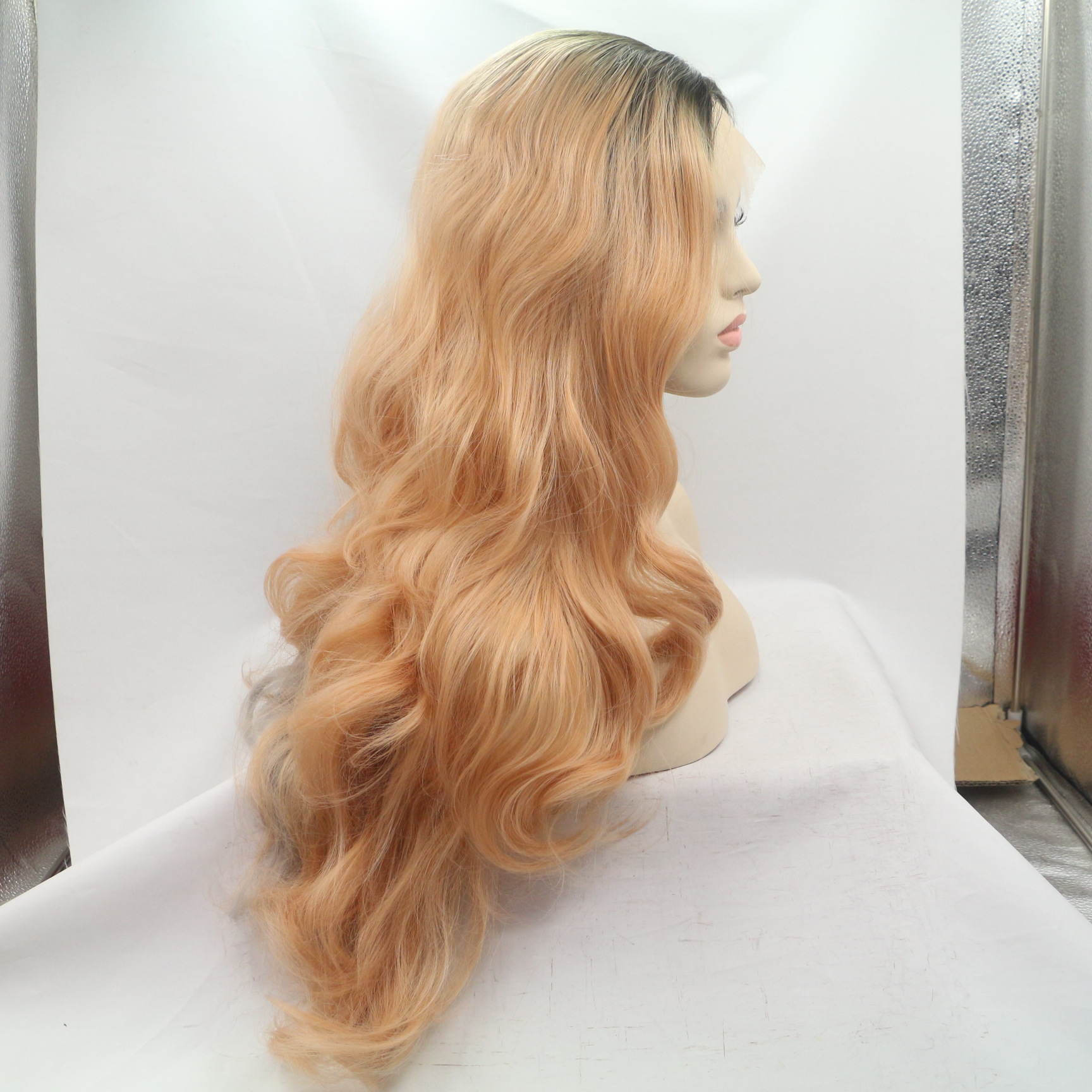 NEWLOOK PW1012 Peluca de encaje