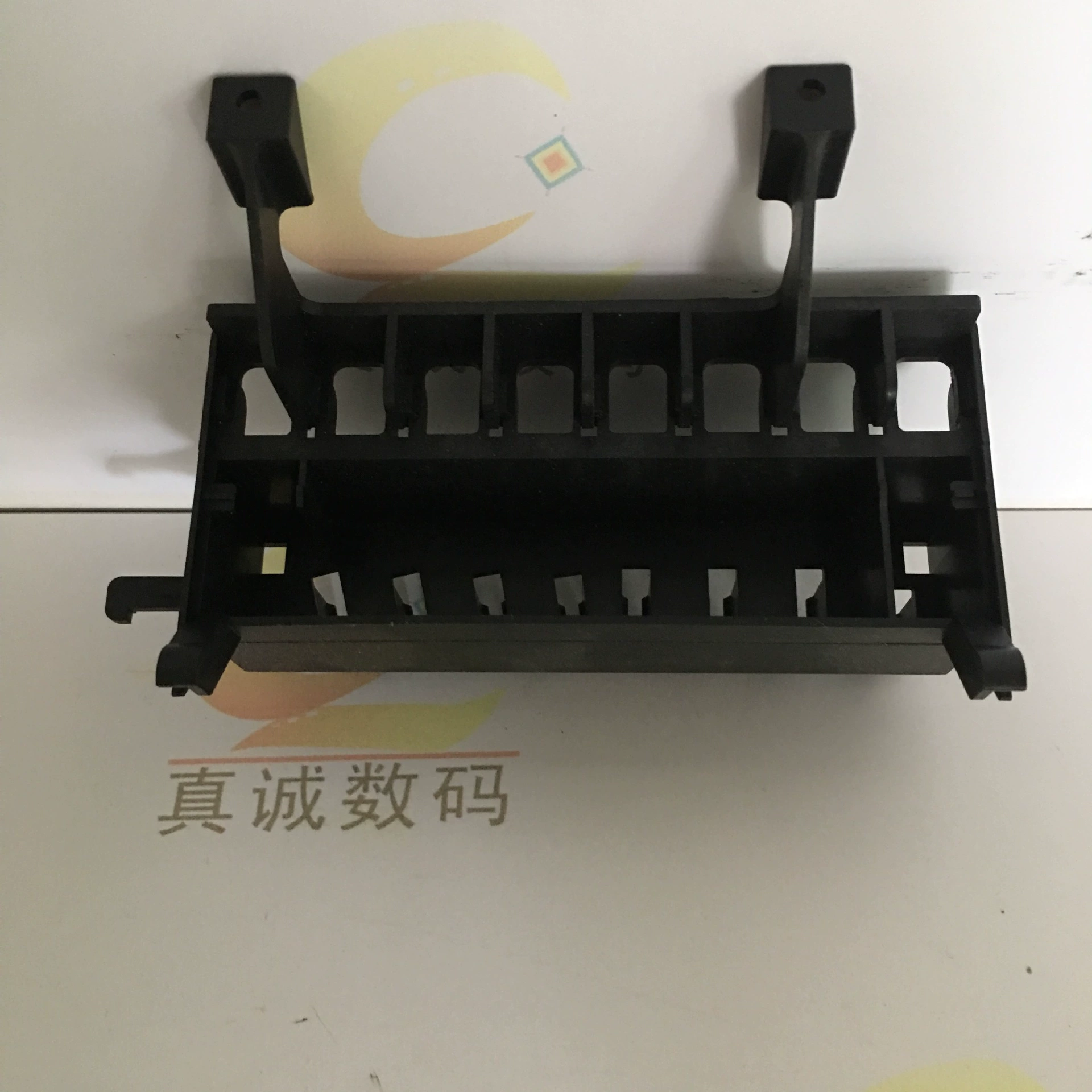 Подходит для оригинальных картриджей EPSON Epson 7880c/7800/7450/9880c/9450/9800 ink bags на полке
