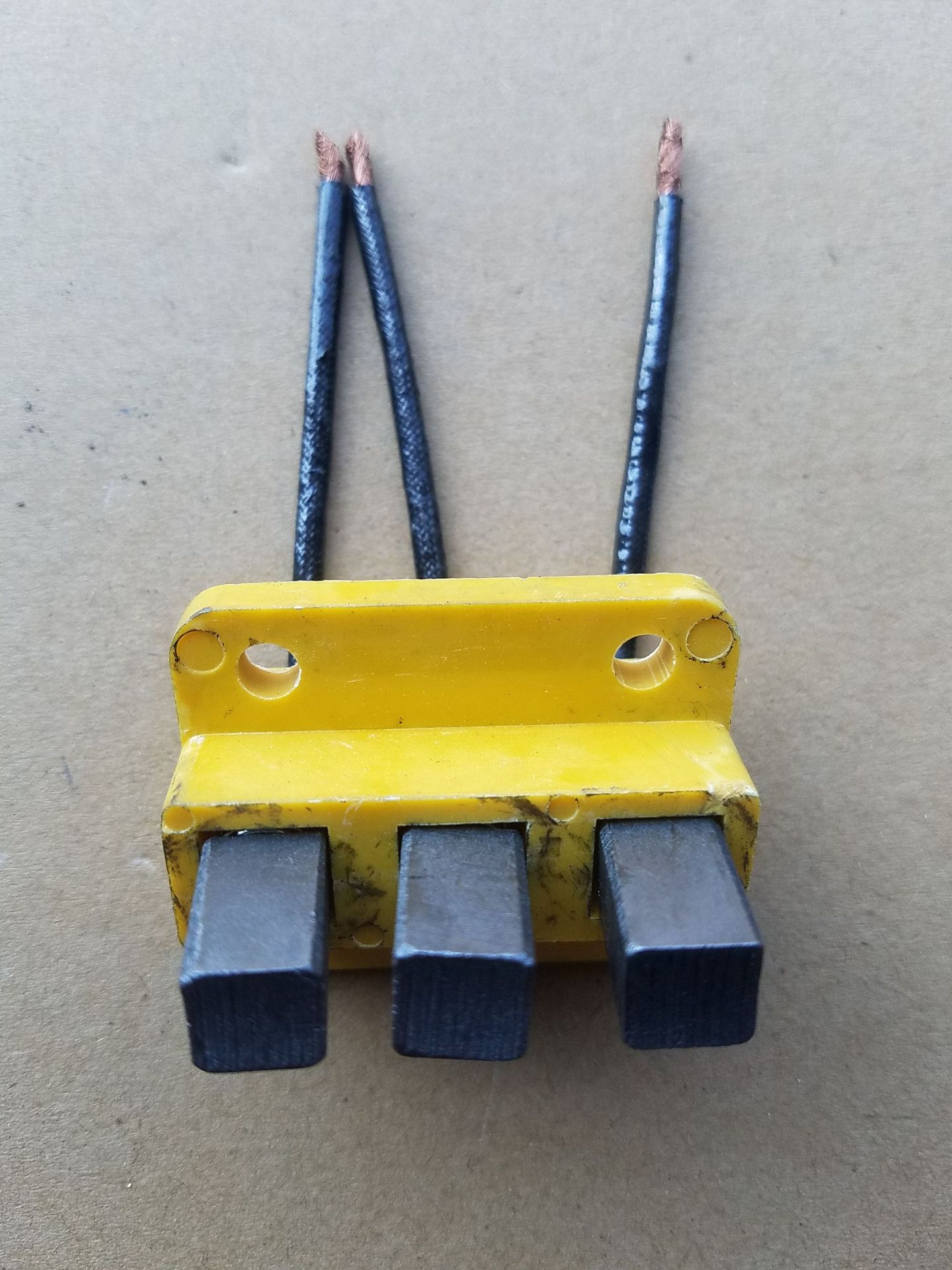 风力发电机集电环（滑环）碳刷架