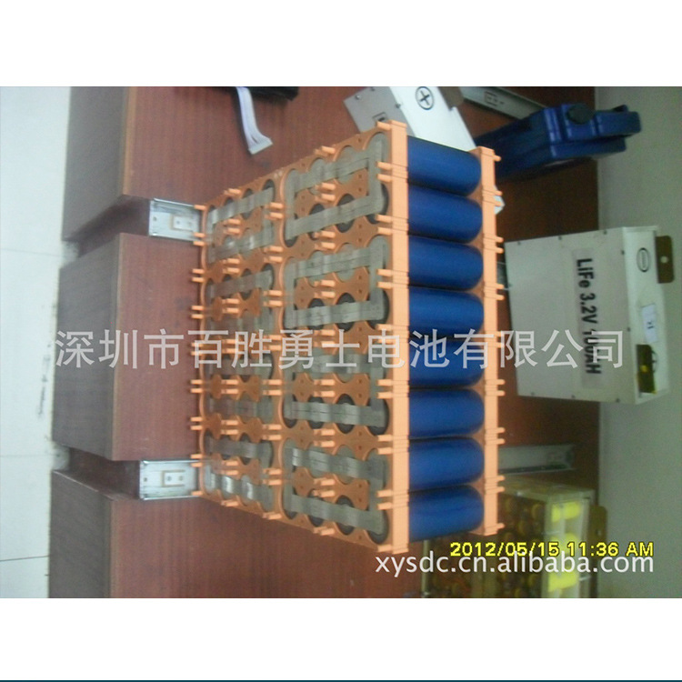 供应百胜勇士24V10AH铁锂电池，12V20AH铁锂电池，3.2V铁锂电池