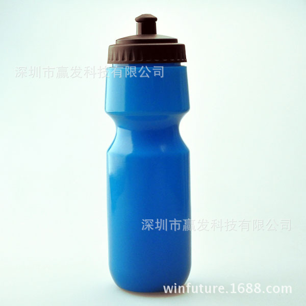 Classic transparent plastic sports bottle