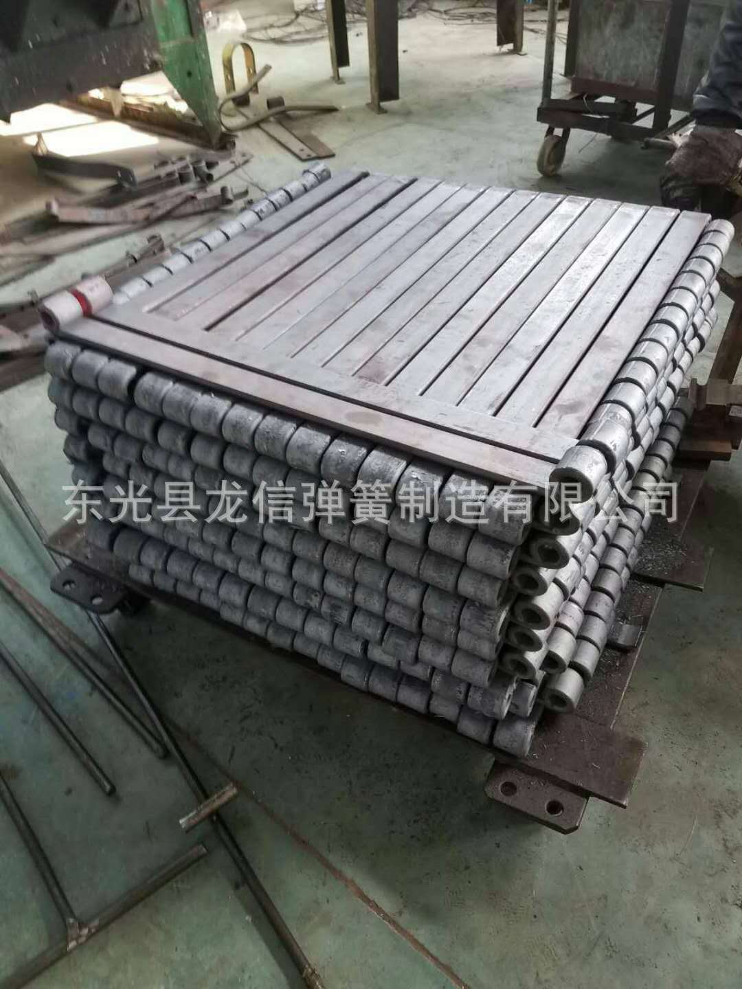 钢板弹簧 加厚电动三轮车板簧 电机车板簧弓子板弹簧厂家-阿里巴巴