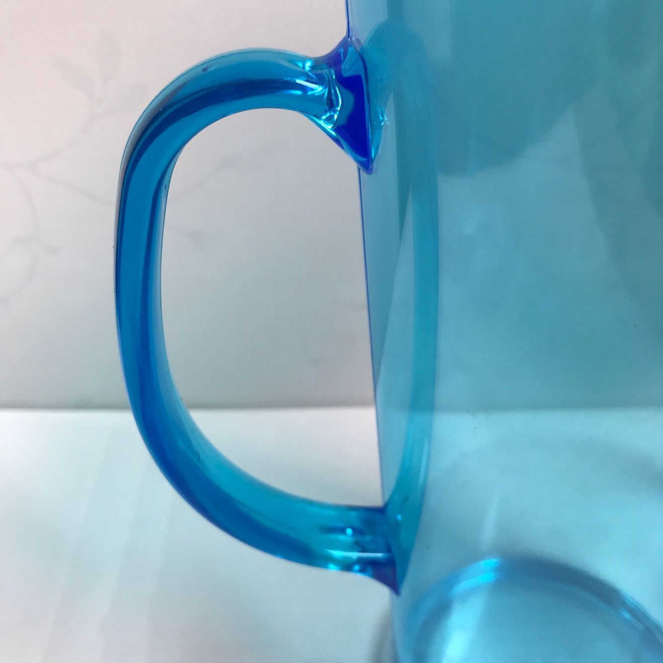 6F979290810365BCAF9883195DE2F4