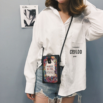 卡通可愛拉鏈手機包女單肩斜挎包韓版潮挂脖手機袋零錢包迷妳小包