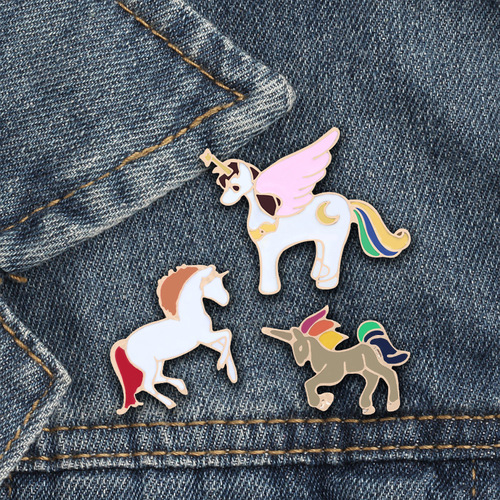 Film and television peripheral accessories Enamel White Horse Unicorn Alloy Oil Drop Brooch Angel Badge Clothes Collar Pin Foreign Trade