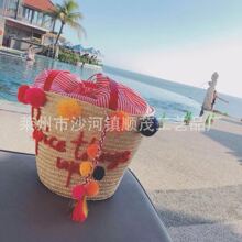 一件代发手绣字母单肩草编包七彩毛线球时尚女包沙滩编织包