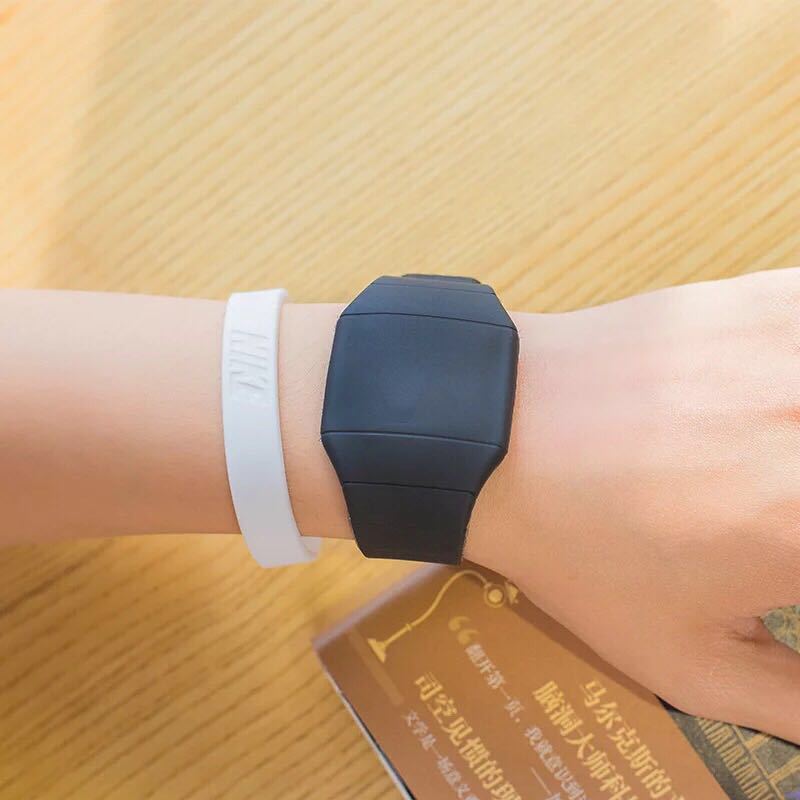 factory Direct selling square Electronic watches Best Sellers touch screen watch jelly ultrathin LED Watch event gift logo
