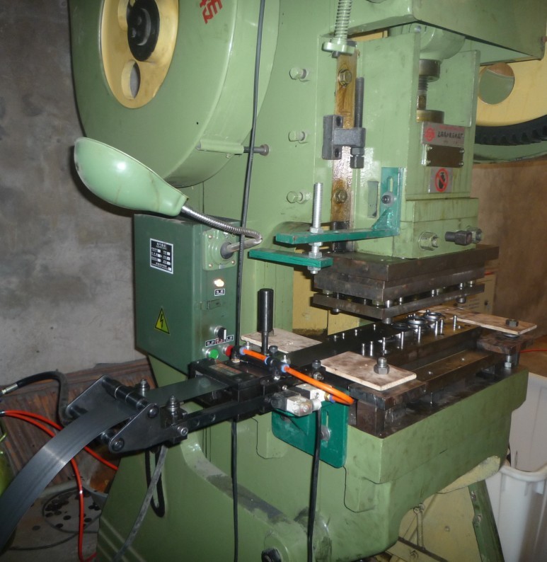 杭州空气自动送料机 上海空气送料机 气动送料机 丰甲空气送料器