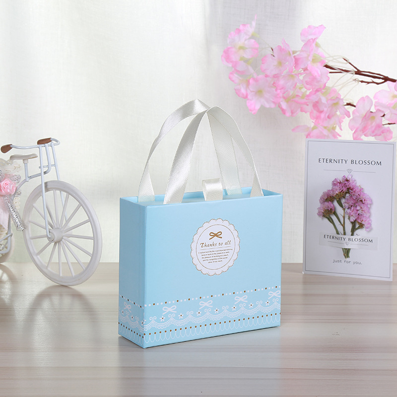 4344550086_778856740