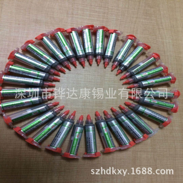 Hua Da Kang продает твердую кристаллическую паяльную пасту (коэффициент электропроводности примерно в два раза больше, чем у проводящего серебряного клея)