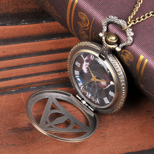 Manufacturer wholesale watch quartz pocket watch retro hollow cross border triangle cross border animation quartz pocket watch 1002