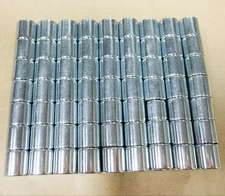 厂家直销钕铁硼强磁  耐高温  圆片方形带孔 异型等