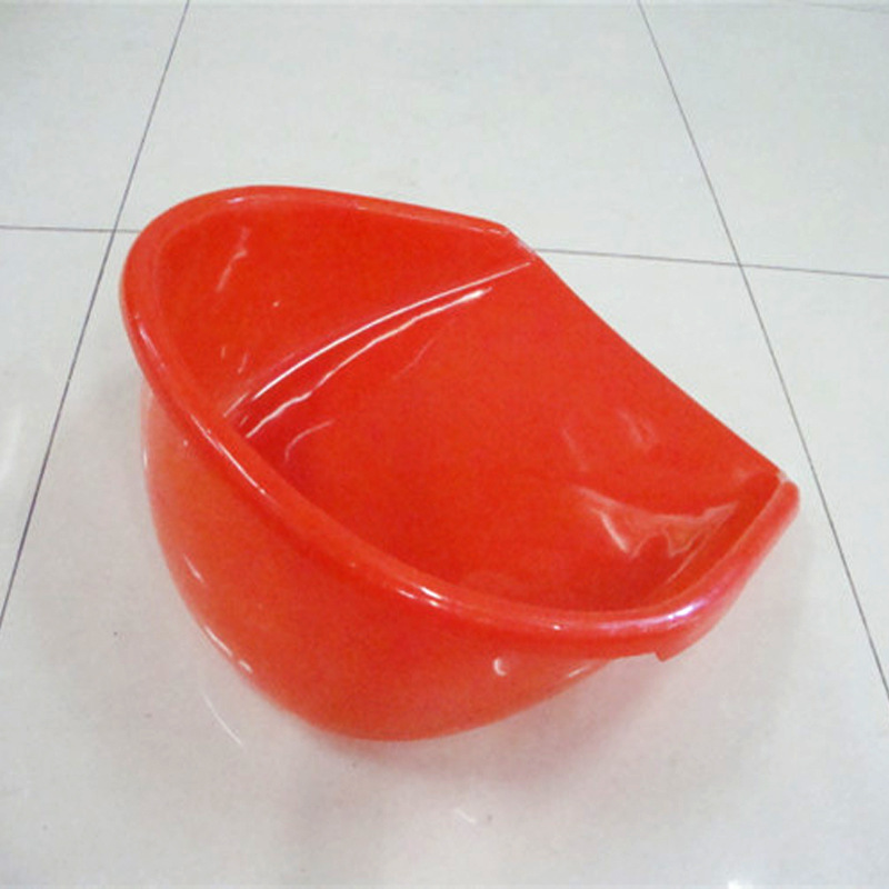 批发供应新型农用簸箕 塑料畚箕 中号大号 簸箕