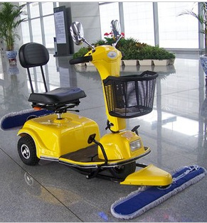洁乐美驾驶式尘推车商场物业保洁推尘车电动三轮拖地机清洁车