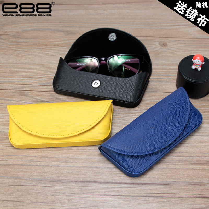 e88 Handmade Myopia Glasses Case Japanese Vintage Striped Glasses Case Men's and Women's Snake Pattern Leather Glasses Case Customized