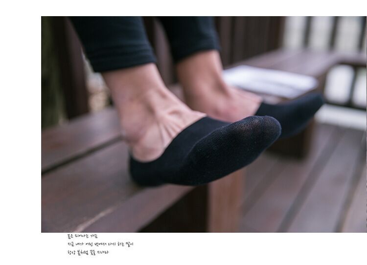 Invisible Socks Detail