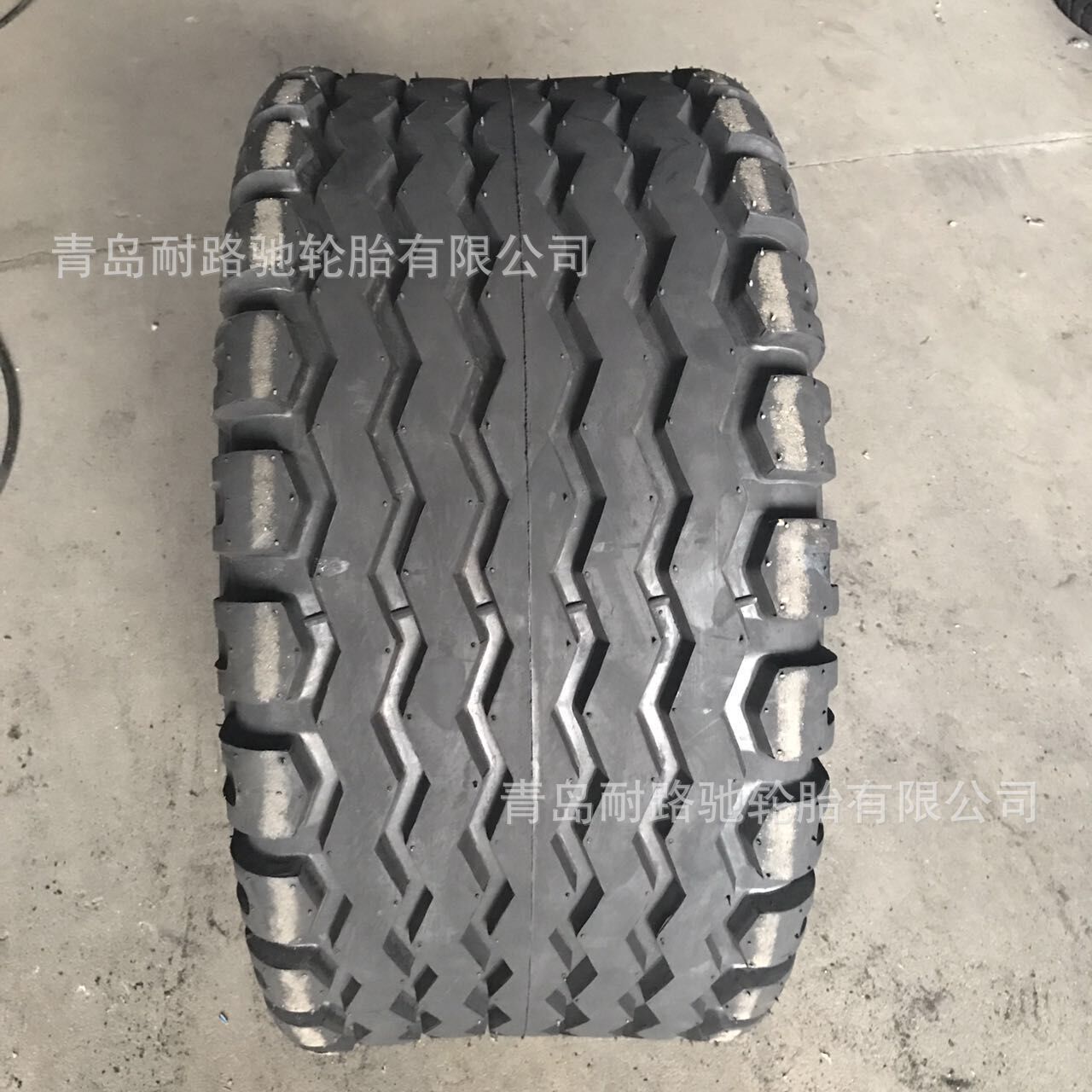 400/60-15.5 捆草机轮胎 顺花横花 可配钢圈