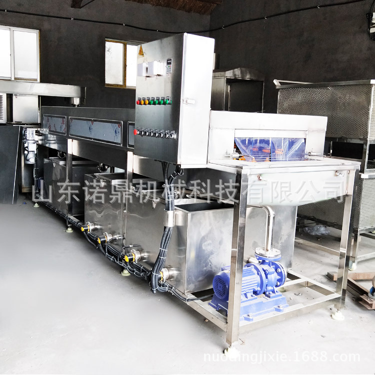 鸡蛋筐清洗机 不锈钢热碱水洗筐机 供应三段清洗食品周转箱清洗机