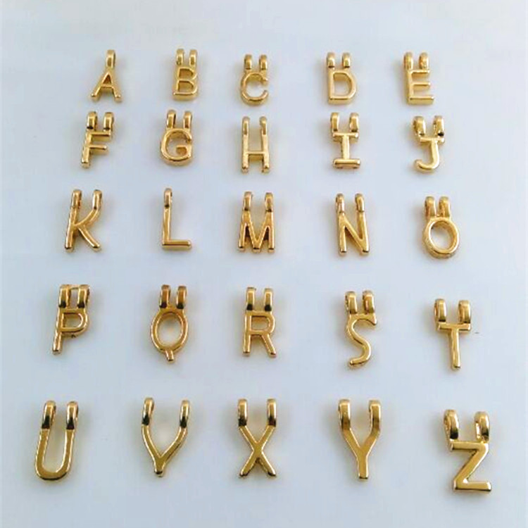 diy英文字母26个 A-Z 高档保色电镀  合金穿孔字母 吊坠挂件|ru