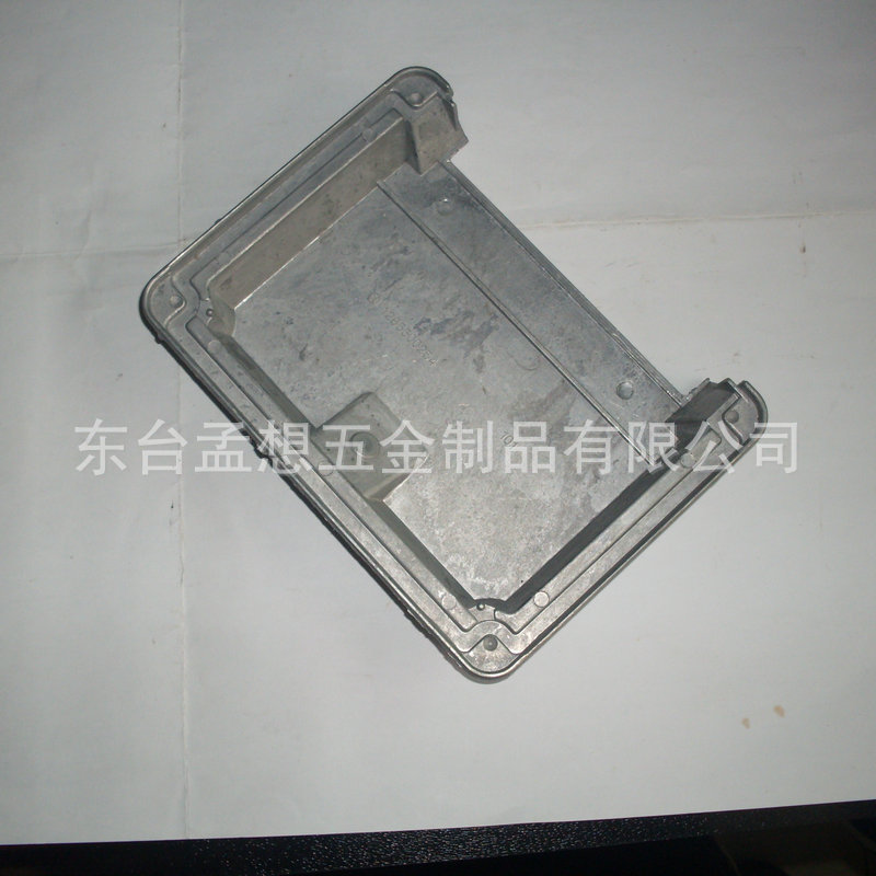 厂家生产铝浇注压铸件 喷塑铝数字 铝封气盖 压铸铝防护盖定制-阿里巴巴