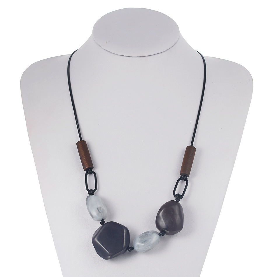 Pebble Necklace Image 3