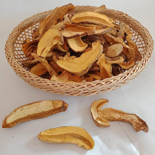 Yunnan white boletus dry goods supply white onion boletus dry goods edible fungi wholesale direct supply from the origin