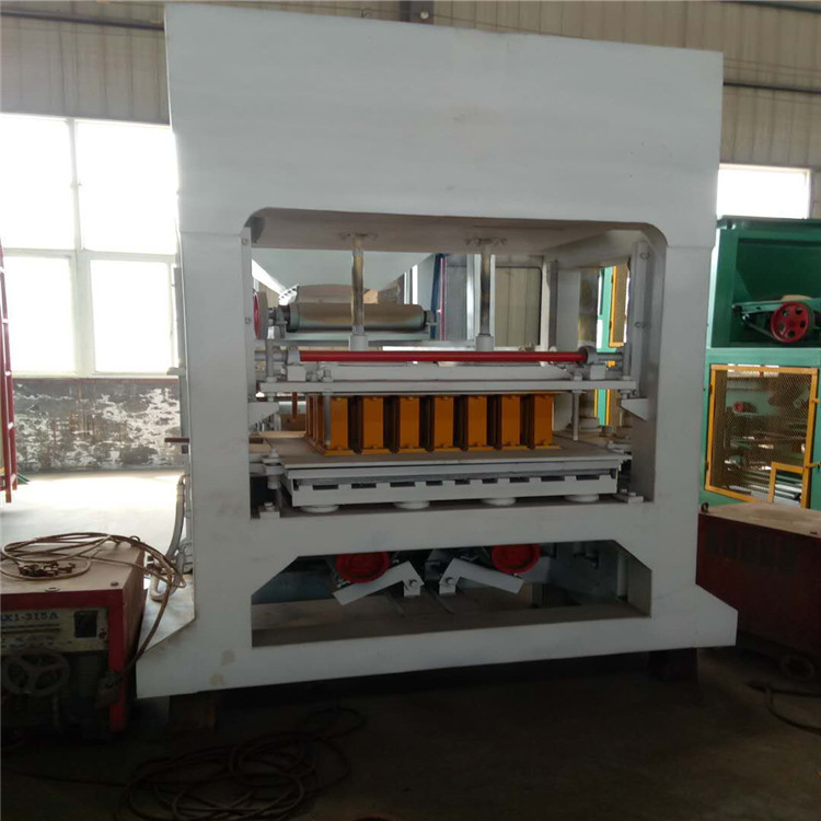 厂家直销10-15全自动水泥免烧砖机 标砖 空心砖 面包砖制砖机|ms