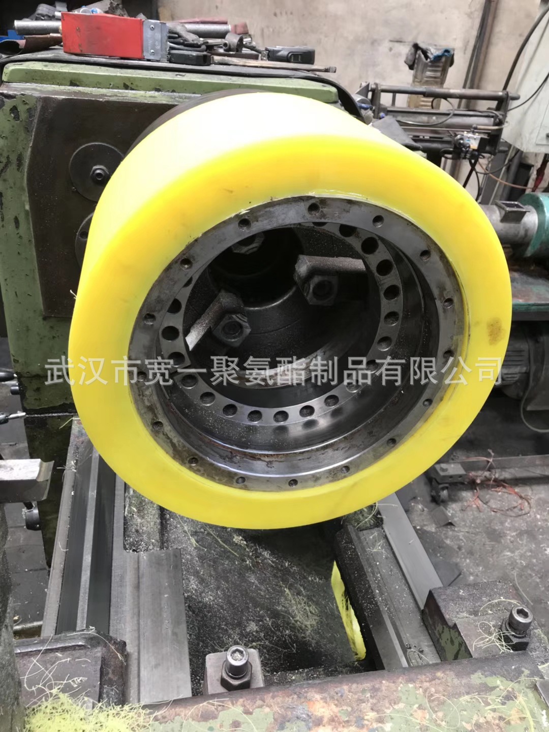 供应安徽芜湖铁轮包胶、铝轮包胶、铁芯包胶、输送轮包胶